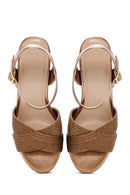 Kadın Bronz Bilekten Bantlı Dolgu Topuklu Hasır Sandalet | Derimod Kadın Bronz Bilekten Bantlı Dolgu Topuklu Hasır Sandalet | Derimod