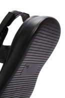 Kadın Siyah Bilekten Bantlı Kalın Tabanlı Sandalet | Derimod Kadın Siyah Bilekten Bantlı Kalın Tabanlı Sandalet | Derimod