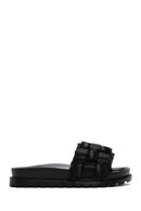 Kadın Siyah Kalın Tabanlı Örgü Desenli Terlik | Derimod Kadın Siyah Kalın Tabanlı Örgü Desenli Terlik | Derimod