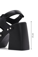 Kadın Siyah Bantlı Platform Topuklu Sandalet | Derimod Kadın Siyah Bantlı Platform Topuklu Sandalet | Derimod