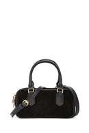 Kadın Siyah Uzun Askılı Süet Deri Mini Kol Çantası | Derimod Kadın Siyah Uzun Askılı Süet Deri Mini Kol Çantası | Derimod