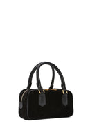 Kadın Siyah Uzun Askılı Süet Deri Mini Kol Çantası | Derimod Kadın Siyah Uzun Askılı Süet Deri Mini Kol Çantası | Derimod