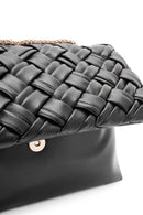 Women's Black Long Chain Strap Braided Crossbody Bag | Derimod Women's Black Long Chain Strap Braided Crossbody Bag | Derimod