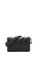 Women's Black Knitted Shoulder Bag with Printed Straps | Derimod Women's Black Knitted Shoulder Bag with Printed Straps | Derimod
