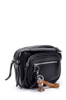 Women's Accessory Detailed Crossbody Bag | Derimod Women's Accessory Detailed Crossbody Bag | Derimod