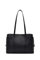 Kadın Siyah Aksesuarlı Omuz Çantası | Derimod Kadın Siyah Aksesuarlı Omuz Çantası | Derimod