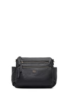 Kadın Siyah Uzun Askılı Çapraz Çanta | Derimod Kadın Siyah Uzun Askılı Çapraz Çanta | Derimod