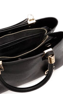 Kadın Siyah Uzun Askılı Aksesuar Detaylı Kol Çantası | Derimod Kadın Siyah Uzun Askılı Aksesuar Detaylı Kol Çantası | Derimod