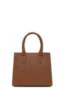 Kadın Bej Uzun Askılı Aksesuarlı Kol Çantası | Derimod Kadın Bej Uzun Askılı Aksesuarlı Kol Çantası | Derimod