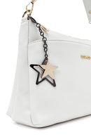 Kadın Beyaz Uzun Askılı Aksesuarlı Kol Çantası | Derimod Kadın Beyaz Uzun Askılı Aksesuarlı Kol Çantası | Derimod