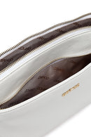 Kadın Beyaz Uzun Askılı Aksesuarlı Kol Çantası | Derimod Kadın Beyaz Uzun Askılı Aksesuarlı Kol Çantası | Derimod