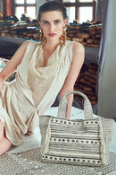 Kastamonu Taş Baskı Kadın Siyah Uzun Askılı Desenli Kol Çantası | Derimod Kastamonu Taş Baskı Kadın Siyah Uzun Askılı Desenli Kol Çantası | Derimod