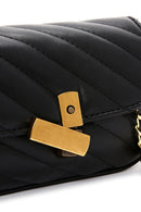 Kadın Siyah Uzun Askılı Kapitone Mini Çapraz Çanta | Derimod Kadın Siyah Uzun Askılı Kapitone Mini Çapraz Çanta | Derimod