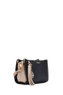 Kadın Siyah Uzun Askılı Aksesuar Detaylı Çapraz Çanta | Derimod Kadın Siyah Uzun Askılı Aksesuar Detaylı Çapraz Çanta | Derimod