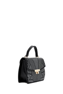 Kadın Siyah Baskılı Uzun Askılı Kol Çantası | Derimod Kadın Siyah Baskılı Uzun Askılı Kol Çantası | Derimod