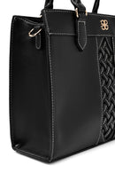 Kadın Siyah Uzun Askılı Desenli Kol Çantası | Derimod Kadın Siyah Uzun Askılı Desenli Kol Çantası | Derimod