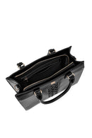 Kadın Siyah Uzun Askılı Desenli Kol Çantası | Derimod Kadın Siyah Uzun Askılı Desenli Kol Çantası | Derimod