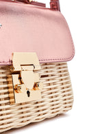 Kadın Pembe Aksesuarlı Uzun Askılı Hasır Çapraz Çanta | Derimod Kadın Pembe Aksesuarlı Uzun Askılı Hasır Çapraz Çanta | Derimod