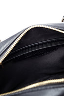 Kadın Siyah Aksesuar Detaylı Omuz Çantası | Derimod Kadın Siyah Aksesuar Detaylı Omuz Çantası | Derimod