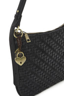 Women's Black Knitted Patterned Shoulder Bag | Derimod Women's Black Knitted Patterned Shoulder Bag | Derimod