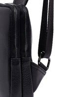 Men's Black Mini Leather Crossbody Bag
| Derimod
Men's Black Mini Leather Crossbody Bag
| Derimod