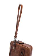 Men's Brown Leather Mini Handbag
| Derimod
Men's Brown Leather Mini Handbag
| Derimod