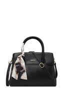 Kadın Siyah Uzun Askılı Aksesuarlı Kol Çantası | Derimod Kadın Siyah Uzun Askılı Aksesuarlı Kol Çantası | Derimod