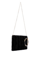 Kadın Siyah Zincir Askılı Peluş Portföy Çanta | Derimod Kadın Siyah Zincir Askılı Peluş Portföy Çanta | Derimod