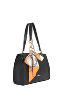 Kadın Siyah Aksesuarlı Klasik Omuz Çantası | Derimod Kadın Siyah Aksesuarlı Klasik Omuz Çantası | Derimod