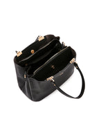 Kadın Siyah Uzun Askılı Kol Çantası | Derimod Kadın Siyah Uzun Askılı Kol Çantası | Derimod