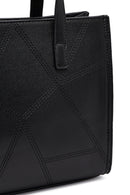 Kadın Siyah Uzun Askılı Baskılı Klasik Omuz Çantası | Derimod Kadın Siyah Uzun Askılı Baskılı Klasik Omuz Çantası | Derimod