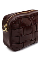 Kadın Bordo Uzun Askılı Örgülü Çapraz Çanta | Derimod Kadın Bordo Uzun Askılı Örgülü Çapraz Çanta | Derimod