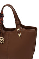 Kadın Kahverengi Uzun Askılı AKsesuarlı Kol Çantası | Derimod Kadın Kahverengi Uzun Askılı AKsesuarlı Kol Çantası | Derimod