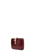 Women's Burgundy Accessory Detailed Long Chain Strap Mini Evening Clutch Bag | Derimod Women's Burgundy Accessory Detailed Long Chain Strap Mini Evening Clutch Bag | Derimod