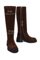 Kadın Kahverengi Fermuarlı Kalın Tabanlı Süet Deri Çizme | Derimod Kadın Kahverengi Fermuarlı Kalın Tabanlı Süet Deri Çizme | Derimod