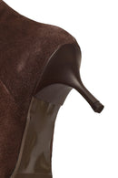 Kadın Kahverengi Fermuarlı İnce Topuklu Süet Deri Bot | Derimod Kadın Kahverengi Fermuarlı İnce Topuklu Süet Deri Bot | Derimod