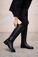 Kadın Siyah Toka Detaylı Deri Çizme | Derimod Kadın Siyah Toka Detaylı Deri Çizme | Derimod