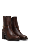 Kadın Kahverengi Tokalı Kalın Topuklu Deri Bot | Derimod Kadın Kahverengi Tokalı Kalın Topuklu Deri Bot | Derimod