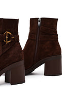 Kadın Kahverengi Fermuarlı Kalın Topuklu Süet Deri Bot | Derimod Kadın Kahverengi Fermuarlı Kalın Topuklu Süet Deri Bot | Derimod