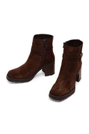 Kadın Kahverengi Fermuarlı Kalın Topuklu Süet Deri Bot | Derimod Kadın Kahverengi Fermuarlı Kalın Topuklu Süet Deri Bot | Derimod