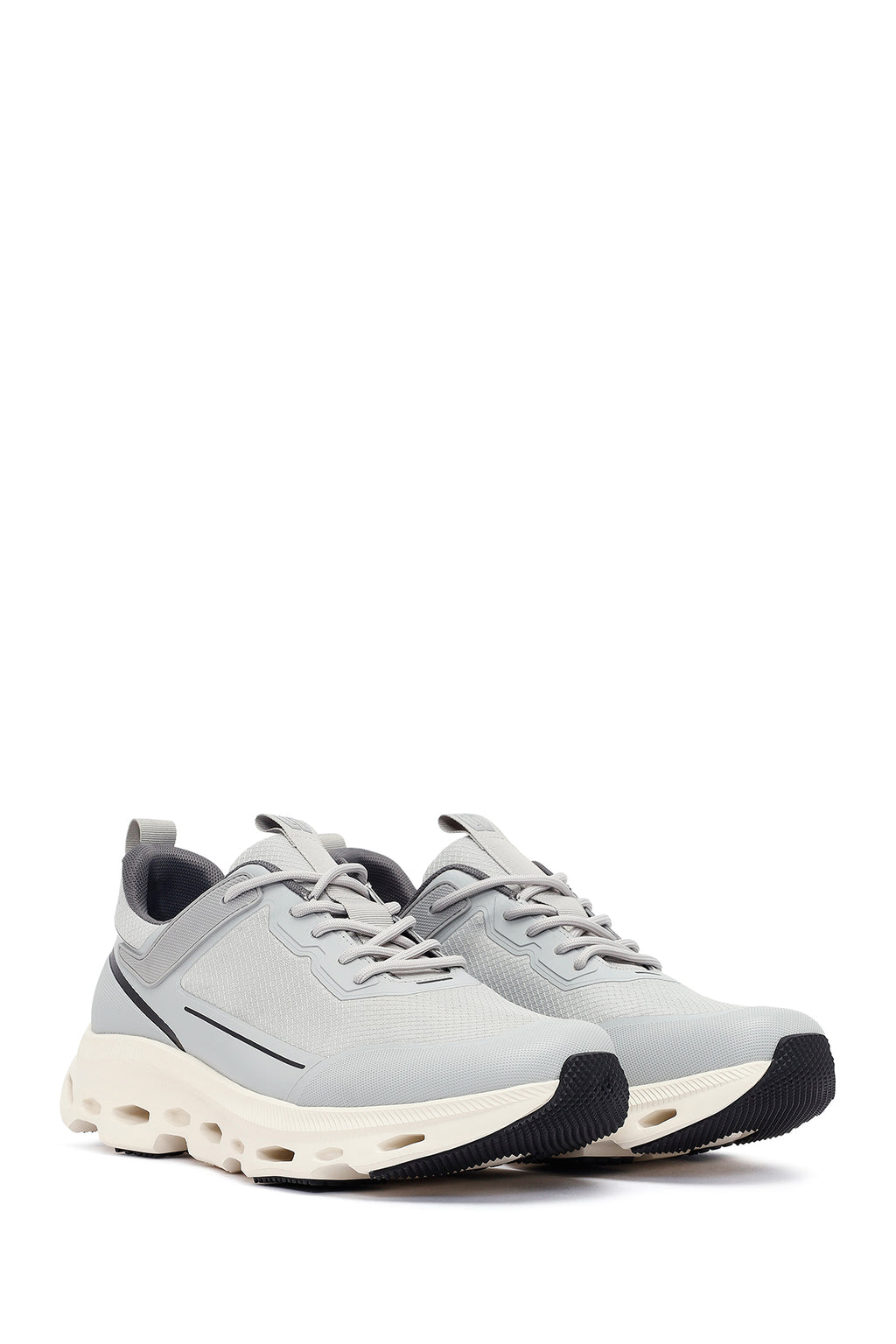 Erkek Gri Bağcıklı Kalın Tabanlı Kumaş Sneaker