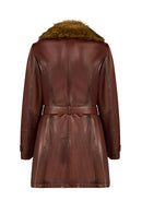 Rhoda(Plus) Kadın Kahverengi Geniş Kalıp Yaka Kürklü Deri Kaban | Derimod Rhoda(Plus) Kadın Kahverengi Geniş Kalıp Yaka Kürklü Deri Kaban | Derimod