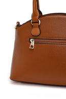 Kadın Taba Uzun Askılı Aksesuarlı Kol Çantası | Derimod Kadın Taba Uzun Askılı Aksesuarlı Kol Çantası | Derimod