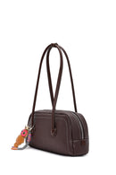 Kadın Kahverengi Aksesuarlı Kol Çantası | Derimod Kadın Kahverengi Aksesuarlı Kol Çantası | Derimod