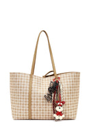 Women's Beige Printed Charm Shoulder Bag | Derimod Women's Beige Printed Charm Shoulder Bag | Derimod