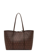 Kadın Kahverengi Baskılı Charmlı Omuz Çantası | Derimod Kadın Kahverengi Baskılı Charmlı Omuz Çantası | Derimod