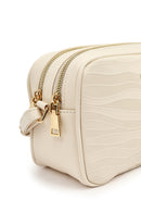 Kadın Krem Baskılı Çapraz Çanta | Derimod Kadın Krem Baskılı Çapraz Çanta | Derimod