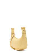 Kadın Sarı Charmlı Omuz Çantası | Derimod Kadın Sarı Charmlı Omuz Çantası | Derimod