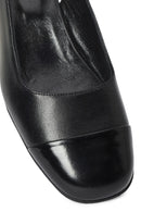 Kadın Siyah Arkası Açık Kısa Kalın Topuklu Deri Ayakkabı | Derimod Kadın Siyah Arkası Açık Kısa Kalın Topuklu Deri Ayakkabı | Derimod