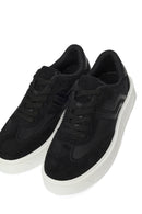 Kadın Siyah Kalın Tabanlı Bağcıklı Sneaker | Derimod Kadın Siyah Kalın Tabanlı Bağcıklı Sneaker | Derimod